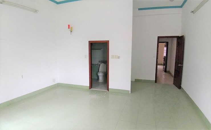 D2300359  (4)